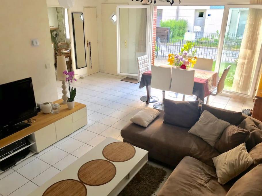 80M2-Maison Des Quais - Parking - Jardinet Rouen Kültér fotó
